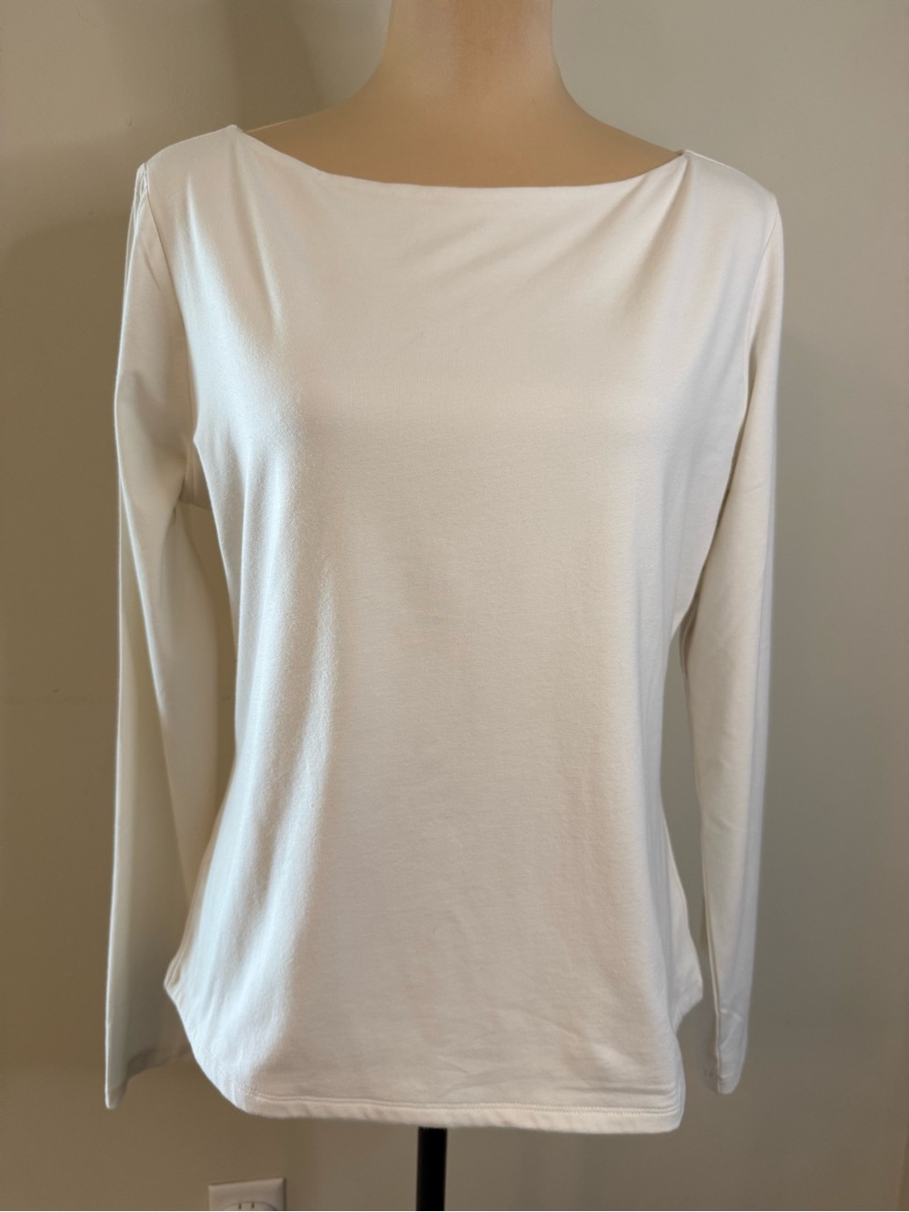 Banana Republic Factory tee boatneck long sleeve cream off white SZ LG
